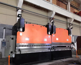 油圧CNCのタンデム産業3200mmのための200トンの出版物ブレーキ機械類